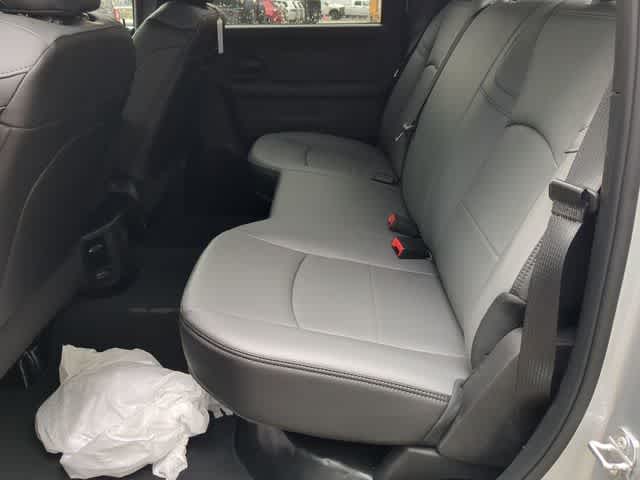 2026 RAM 3500 RAM 3500 TRADESMAN CREW CAB 4X4 8' BOX