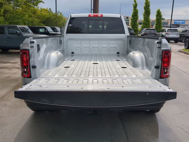 2026 RAM 3500 RAM 3500 TRADESMAN CREW CAB 4X4 8' BOX