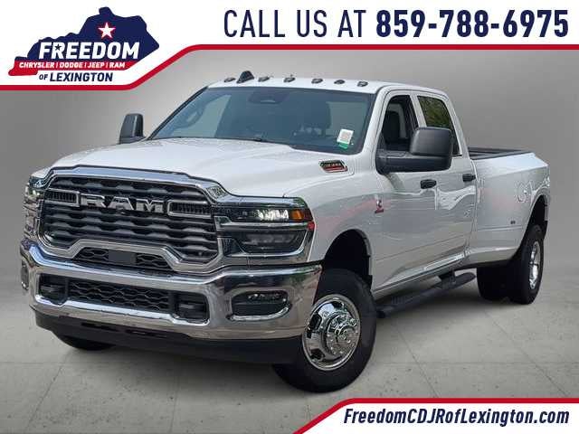 2026 RAM 3500 RAM 3500 TRADESMAN CREW CAB 4X4 8' BOX