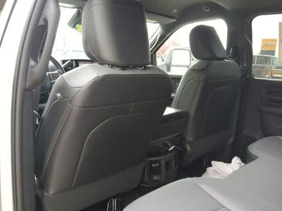 2026 RAM 3500 RAM 3500 TRADESMAN CREW CAB 4X4 8' BOX
