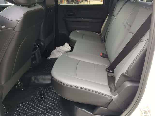 2026 RAM 3500 RAM 3500 TRADESMAN CREW CAB 4X4 8' BOX
