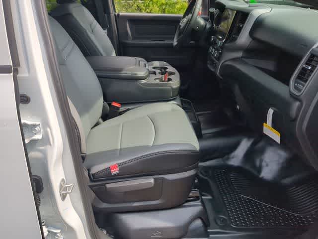 2026 RAM 3500 RAM 3500 TRADESMAN CREW CAB 4X4 8' BOX