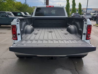 2026 RAM 3500 RAM 3500 TRADESMAN CREW CAB 4X4 8' BOX