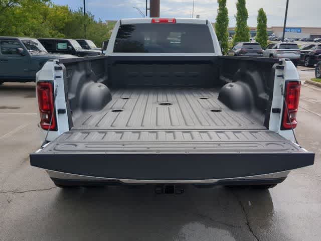2026 RAM 3500 RAM 3500 TRADESMAN CREW CAB 4X4 8' BOX