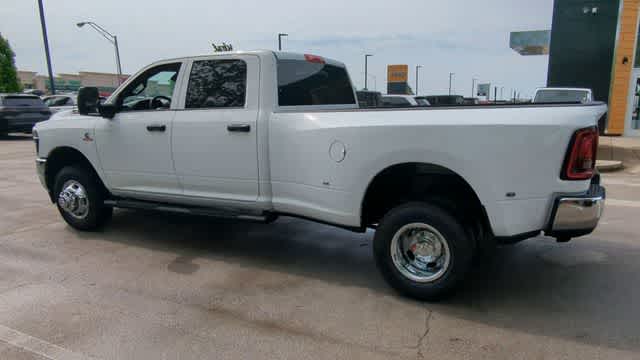 2026 RAM 3500 RAM 3500 TRADESMAN CREW CAB 4X4 8' BOX