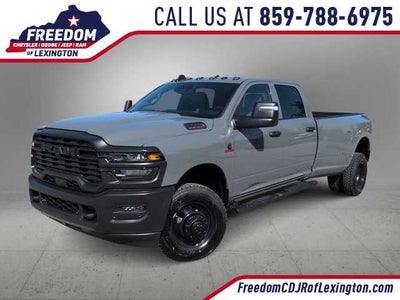 2026 RAM 3500 RAM 3500 TRADESMAN CREW CAB 4X4 8' BOX