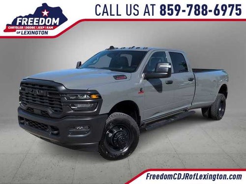 2026 RAM 3500 RAM 3500 TRADESMAN CREW CAB 4X4 8' BOX
