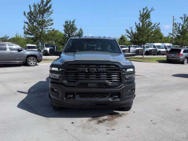 2026 RAM 3500 RAM 3500 TRADESMAN CREW CAB 4X4 8' BOX