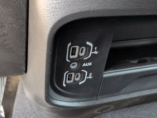 2026 RAM 3500 RAM 3500 TRADESMAN CREW CAB 4X4 8' BOX