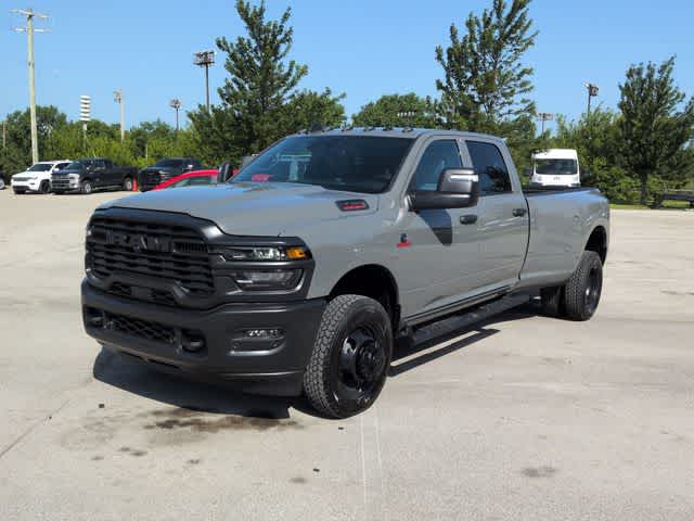 2026 RAM 3500 RAM 3500 TRADESMAN CREW CAB 4X4 8' BOX