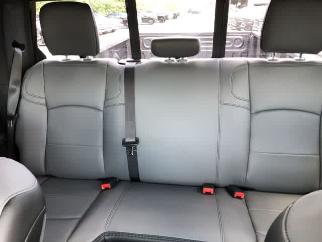 2026 RAM 3500 RAM 3500 TRADESMAN CREW CAB 4X4 8' BOX