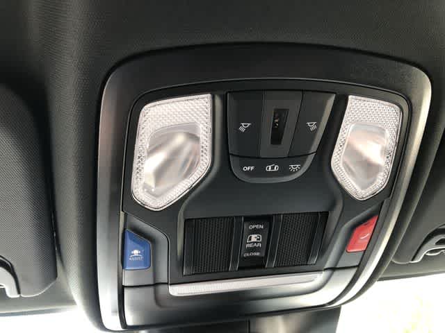 2026 RAM 3500 RAM 3500 TRADESMAN CREW CAB 4X4 8' BOX
