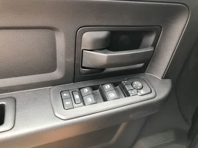 2026 RAM 3500 RAM 3500 TRADESMAN CREW CAB 4X4 8' BOX