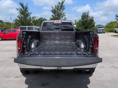 2026 RAM 3500 RAM 3500 TRADESMAN CREW CAB 4X4 8' BOX