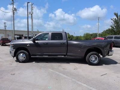 2026 RAM 3500 RAM 3500 TRADESMAN CREW CAB 4X4 8' BOX