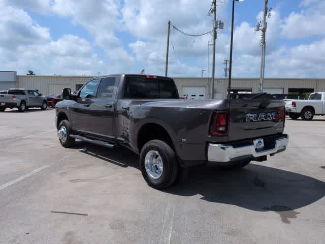 2026 RAM 3500 RAM 3500 TRADESMAN CREW CAB 4X4 8' BOX