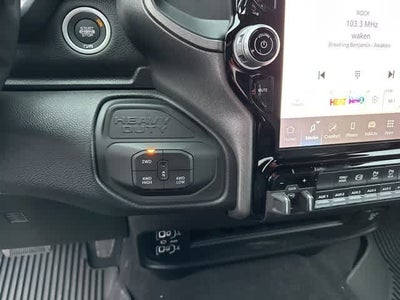 2026 RAM 3500 RAM 3500 TRADESMAN CREW CAB 4X4 8' BOX