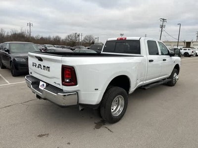 2026 RAM 3500 RAM 3500 TRADESMAN CREW CAB 4X4 8' BOX