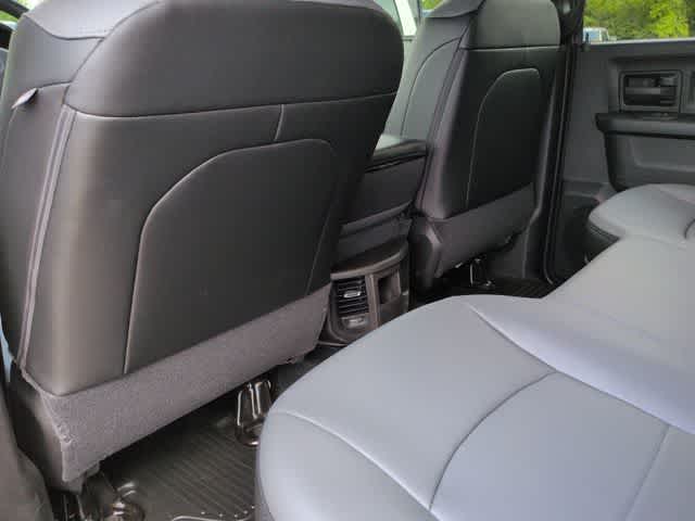 2026 RAM 3500 RAM 3500 TRADESMAN CREW CAB 4X4 8' BOX