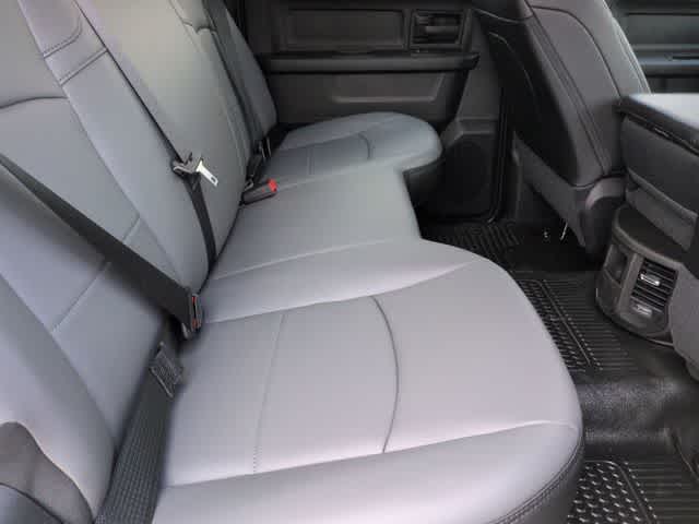 2026 RAM 3500 RAM 3500 TRADESMAN CREW CAB 4X4 8' BOX