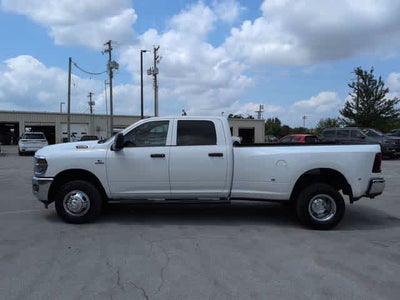 2026 RAM 3500 RAM 3500 TRADESMAN CREW CAB 4X4 8' BOX