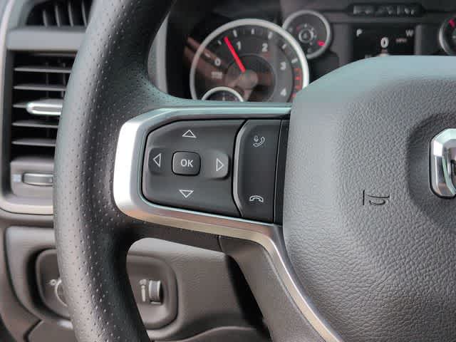 2026 RAM 3500 RAM 3500 TRADESMAN CREW CAB 4X4 8' BOX