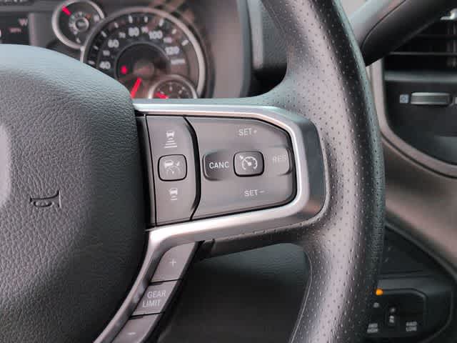 2026 RAM 3500 RAM 3500 TRADESMAN CREW CAB 4X4 8' BOX