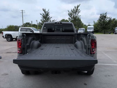 2026 RAM 3500 RAM 3500 TRADESMAN CREW CAB 4X4 8' BOX