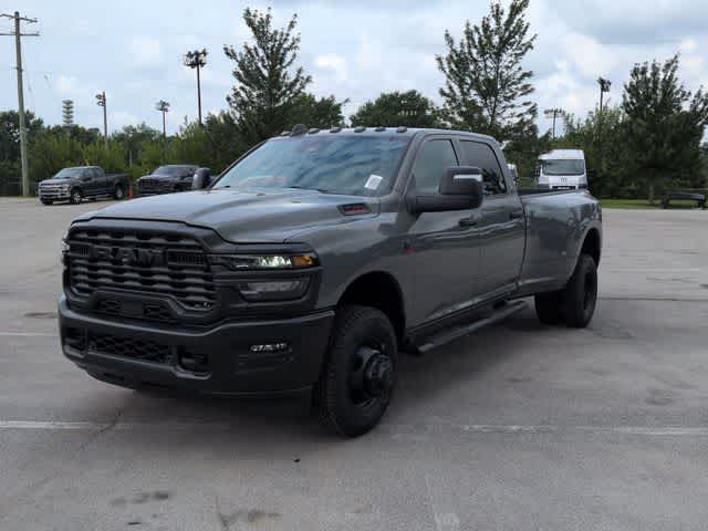 2026 RAM 3500 RAM 3500 TRADESMAN CREW CAB 4X4 8' BOX