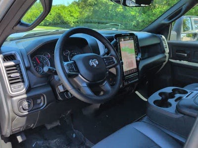 2026 RAM 3500 RAM 3500 TRADESMAN CREW CAB 4X4 8' BOX