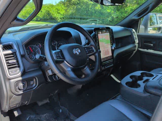 2026 RAM 3500 RAM 3500 TRADESMAN CREW CAB 4X4 8' BOX