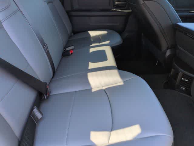 2026 RAM 3500 RAM 3500 TRADESMAN CREW CAB 4X4 8' BOX