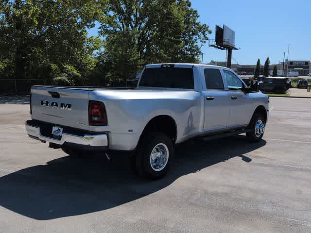 2026 RAM 3500 RAM 3500 TRADESMAN CREW CAB 4X4 8' BOX