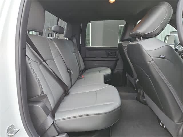 2026 RAM 3500 RAM 3500 TRADESMAN CREW CAB 4X4 8' BOX