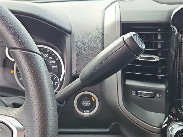 2026 RAM 3500 RAM 3500 TRADESMAN CREW CAB 4X4 8' BOX