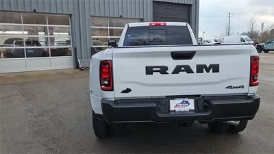 2026 RAM 3500 RAM 3500 TRADESMAN CREW CAB 4X4 8' BOX