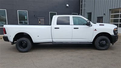 2026 RAM 3500 RAM 3500 TRADESMAN CREW CAB 4X4 8' BOX