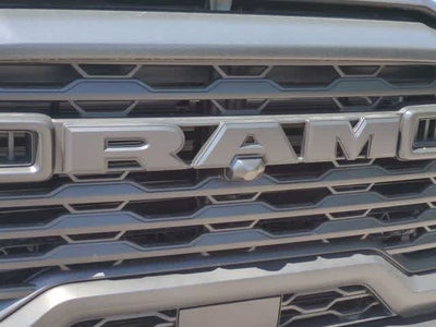 2026 RAM 3500 RAM 3500 TRADESMAN CREW CAB 4X4 8' BOX