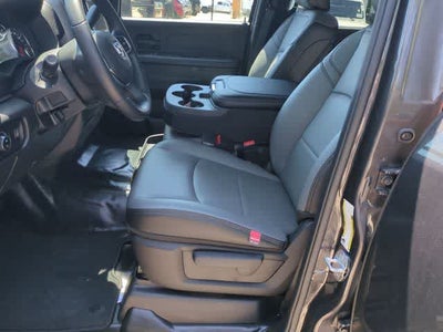 2026 RAM 3500 RAM 3500 TRADESMAN CREW CAB 4X4 8' BOX