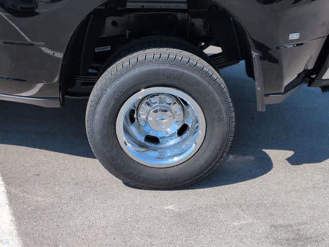 2026 RAM 3500 RAM 3500 TRADESMAN CREW CAB 4X4 8' BOX