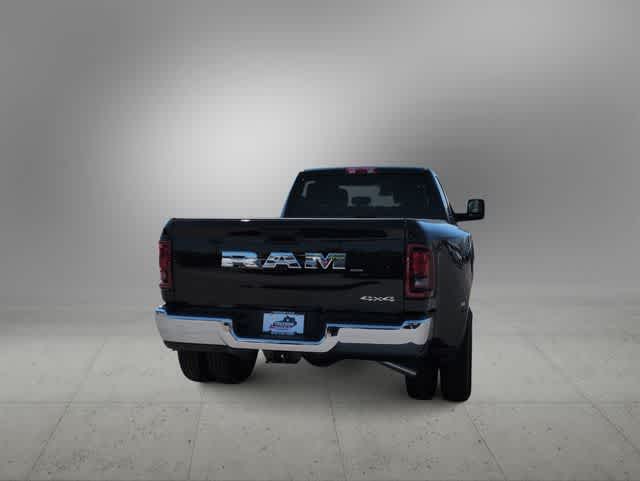 2026 RAM 3500 RAM 3500 TRADESMAN CREW CAB 4X4 8' BOX
