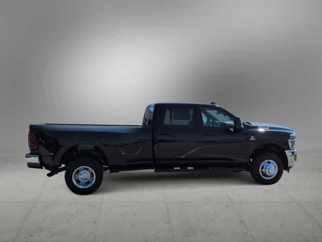 2026 RAM 3500 RAM 3500 TRADESMAN CREW CAB 4X4 8' BOX