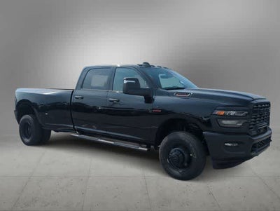 2026 RAM 3500 RAM 3500 TRADESMAN CREW CAB 4X4 8' BOX