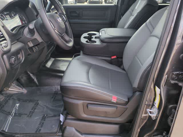 2026 RAM 3500 RAM 3500 TRADESMAN CREW CAB 4X4 8' BOX