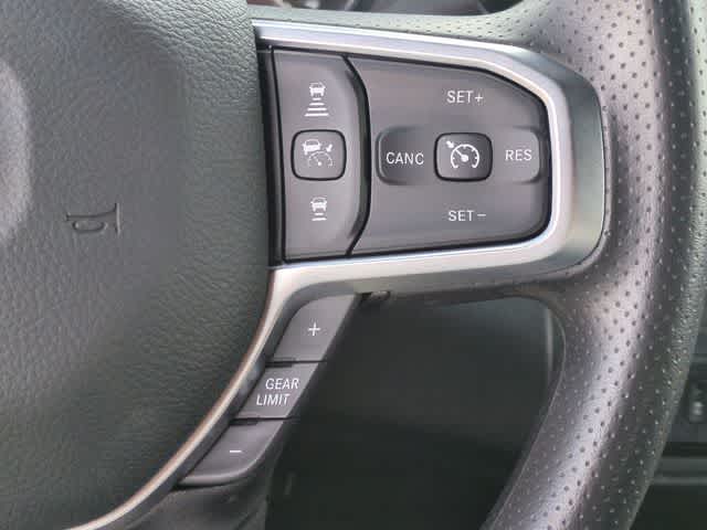 2026 RAM 3500 RAM 3500 TRADESMAN CREW CAB 4X4 8' BOX