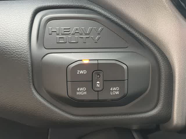 2026 RAM 3500 RAM 3500 BIG HORN CREW CAB 4X4 8' BOX