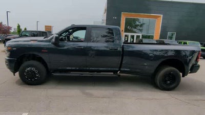 2026 RAM 3500 RAM 3500 BIG HORN CREW CAB 4X4 8' BOX