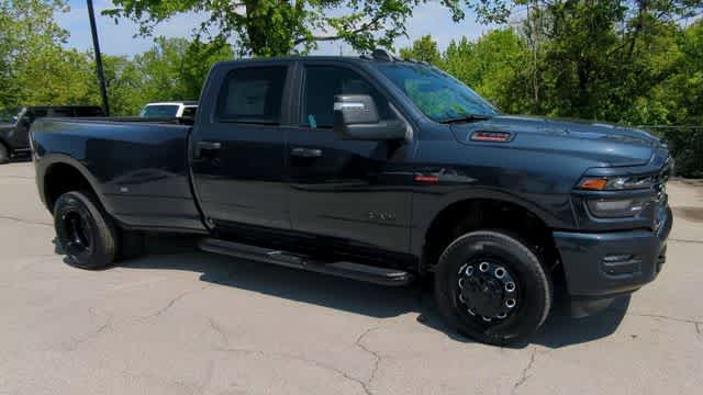 2026 RAM 3500 RAM 3500 BIG HORN CREW CAB 4X4 8' BOX