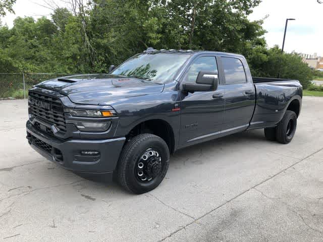 2026 RAM 3500 RAM 3500 BIG HORN CREW CAB 4X4 8' BOX