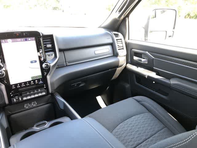 2026 RAM 3500 RAM 3500 BIG HORN CREW CAB 4X4 8' BOX